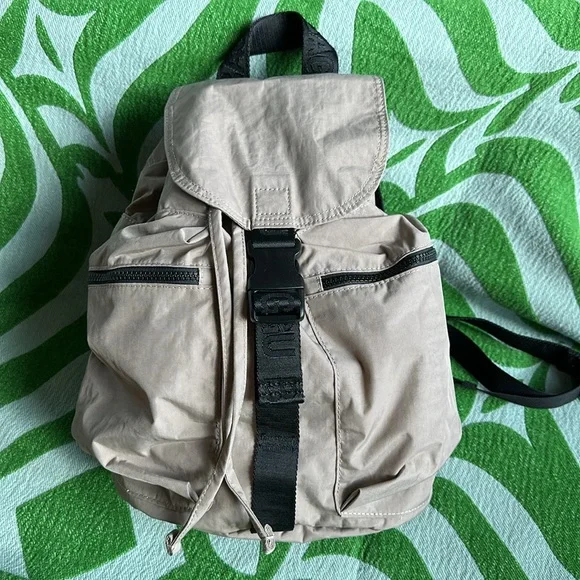BAGGU Medium Nylon Backpack In Dove Baggu Medium Nylon Backpack | Work Essentials | Golden Rule  main image 3